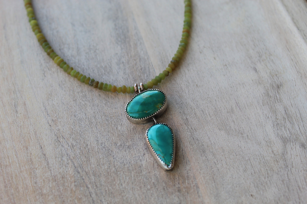 Beaded Pendant Necklace (no. 60)